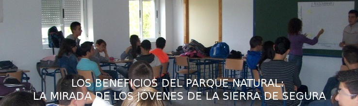 alumnado asistiendo a un taller sobre recursos del parque